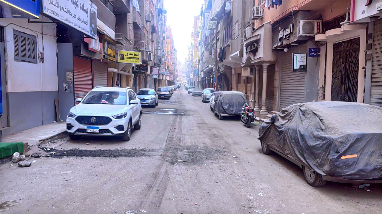 محافظ سوهاج يتفقد جاهزية منطقة شارع شريف والشوارع المتفرعة للرصف بحي شرق