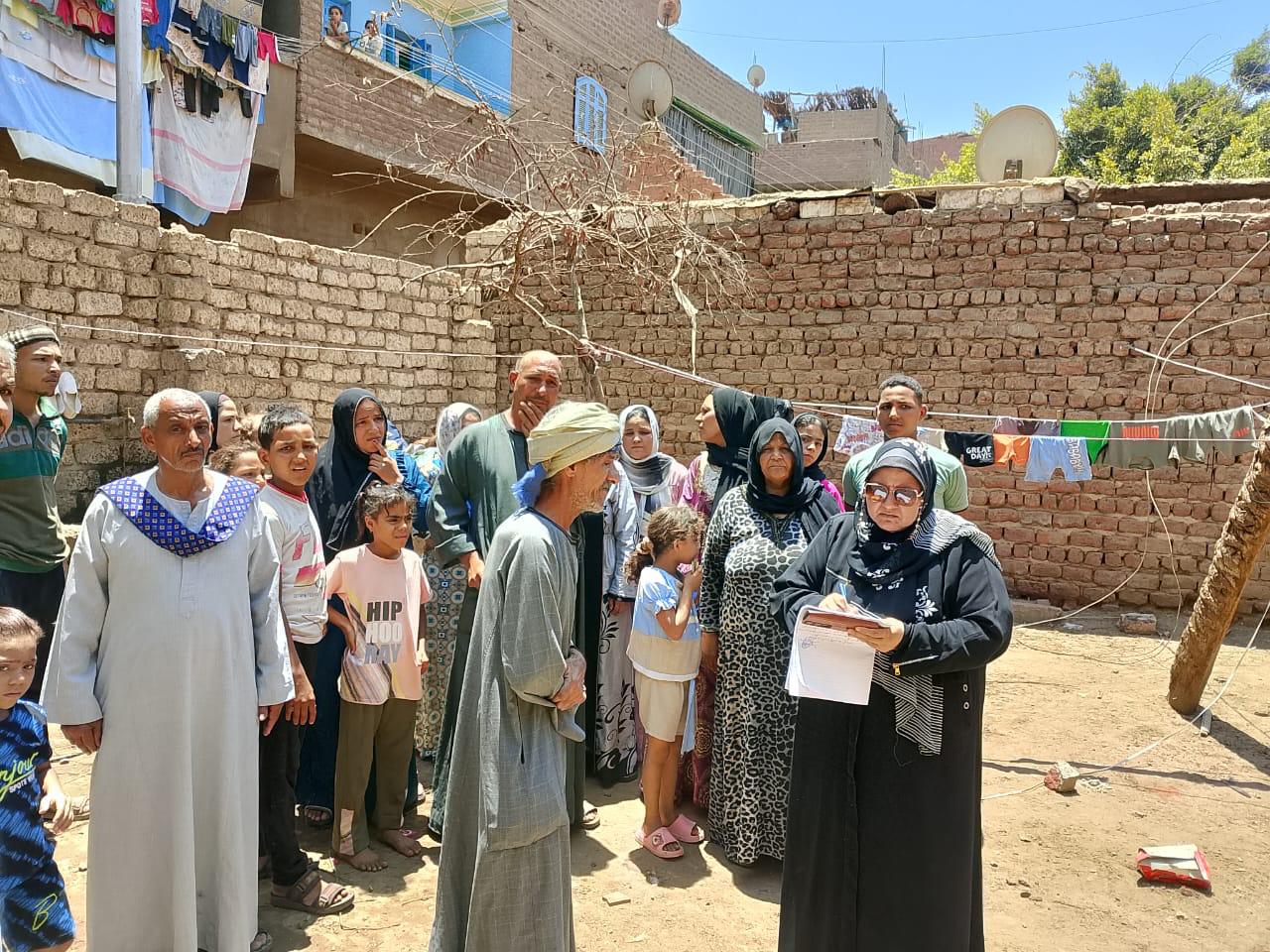 استجابة فورية.. محافظ سوهاج يوجه بحصر خسائر منزل "قاو غرب" المنهار وإدراجه ضمن "حياة كريمة"